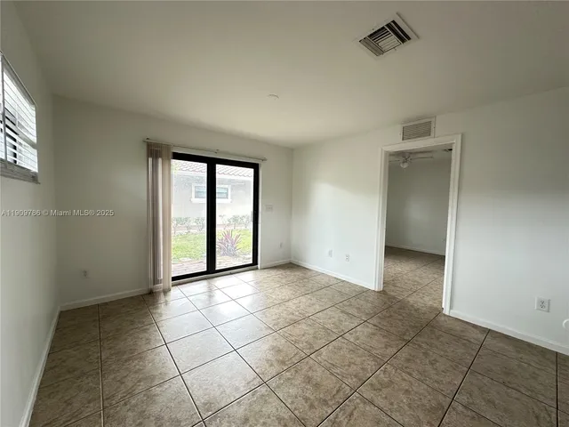 $1,895 | 1045 Northeast 10th Avenue, Unit 1, Fort Lauderdale, FL 33304