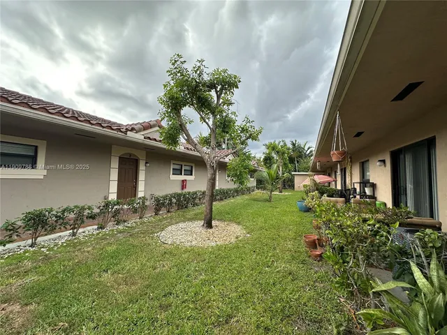 $1,895 | 1045 Northeast 10th Avenue, Unit 1, Fort Lauderdale, FL 33304