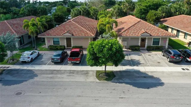 $1,895 | 1045 Northeast 10th Avenue, Unit 1, Fort Lauderdale, FL 33304