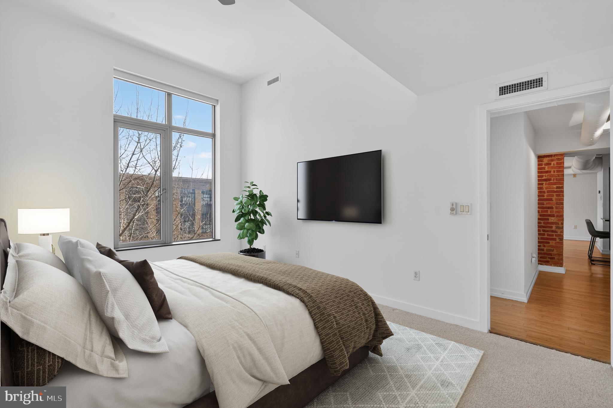 1413 P Street Northwest, Unit 306 Washington, DC 20005 - Photo 11 of 33