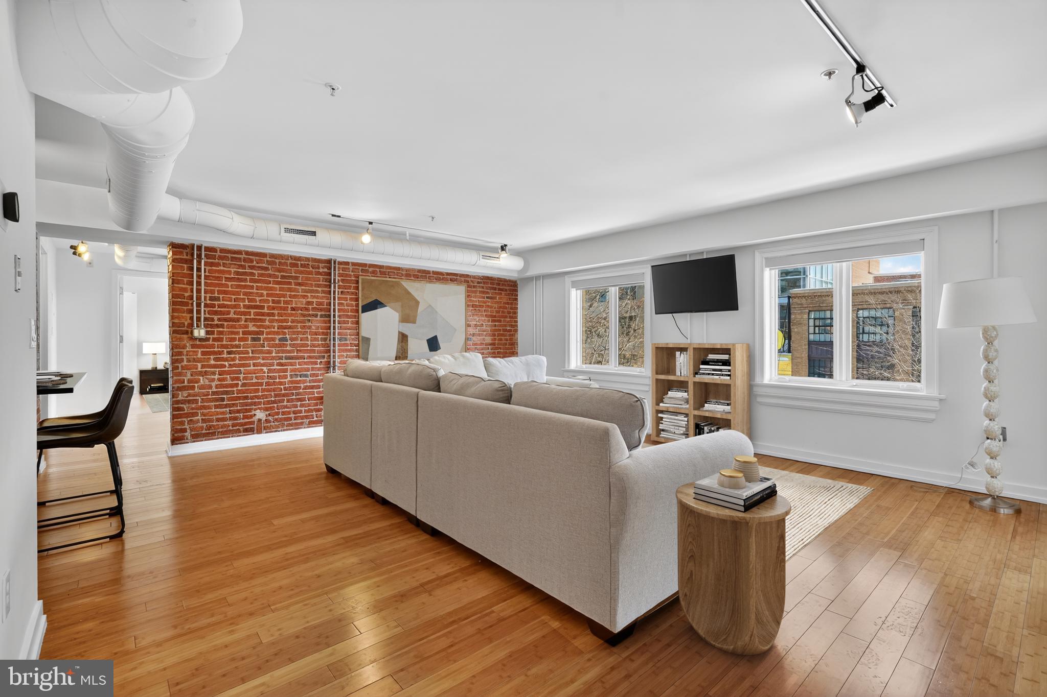 1413 P Street Northwest, Unit 306 Washington, DC 20005 - Photo 4 of 33