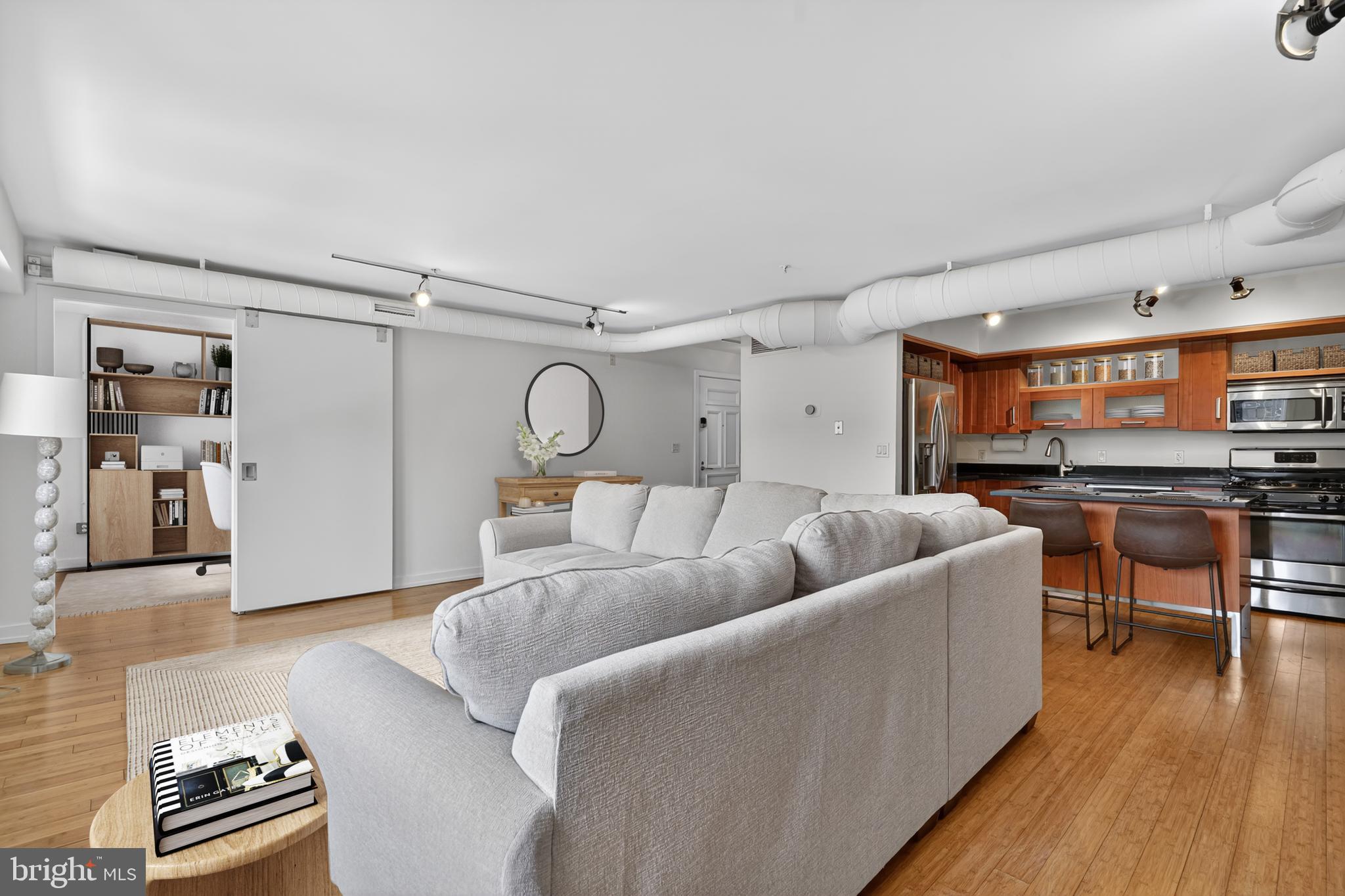 1413 P Street Northwest, Unit 306 Washington, DC 20005 - Photo 5 of 33