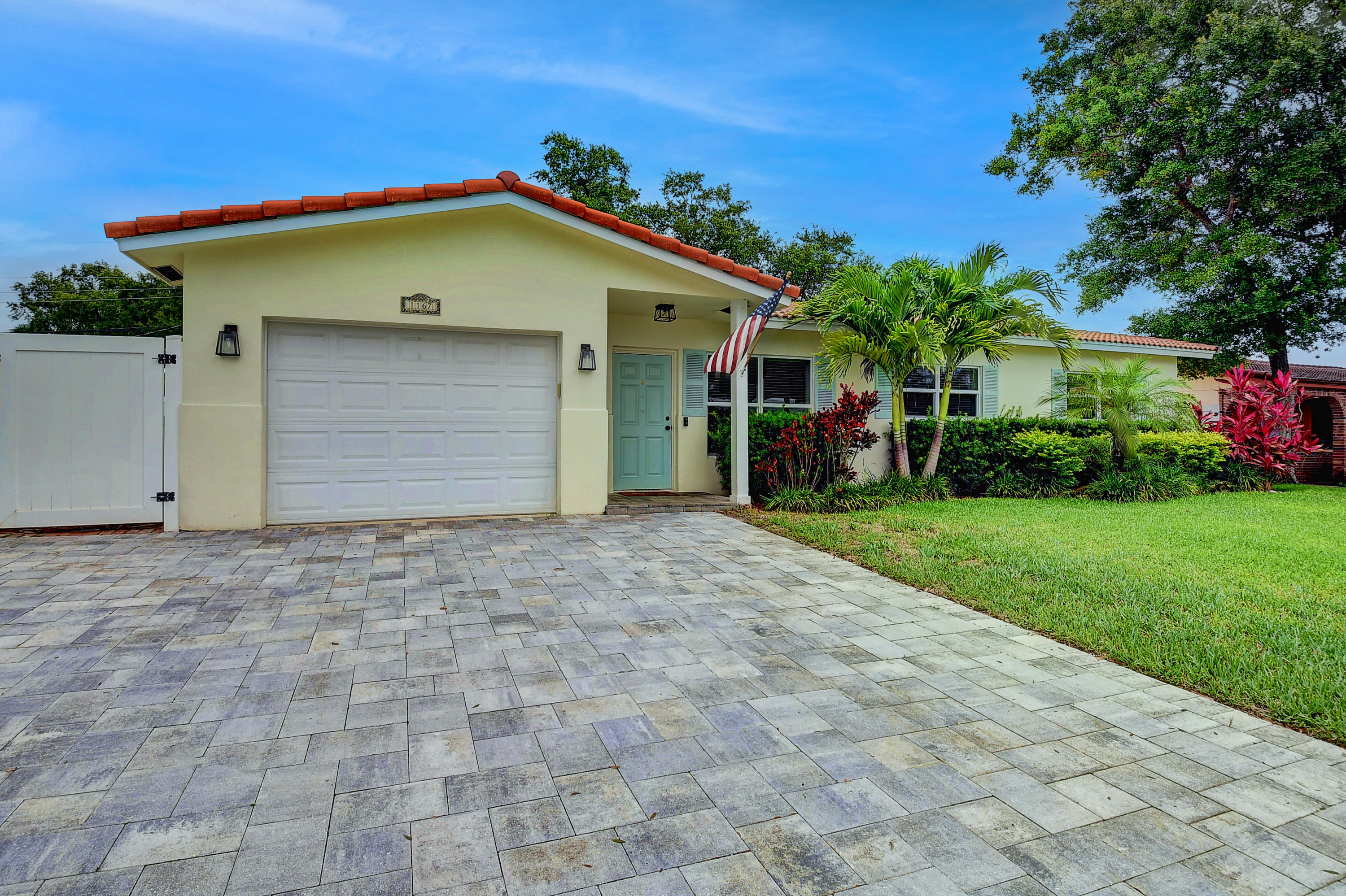 1167 Southwest 3rd Street Boca Raton, FL 33486 - Photo 2 of 28 1167 SW 3RD STREET BOCA RATON