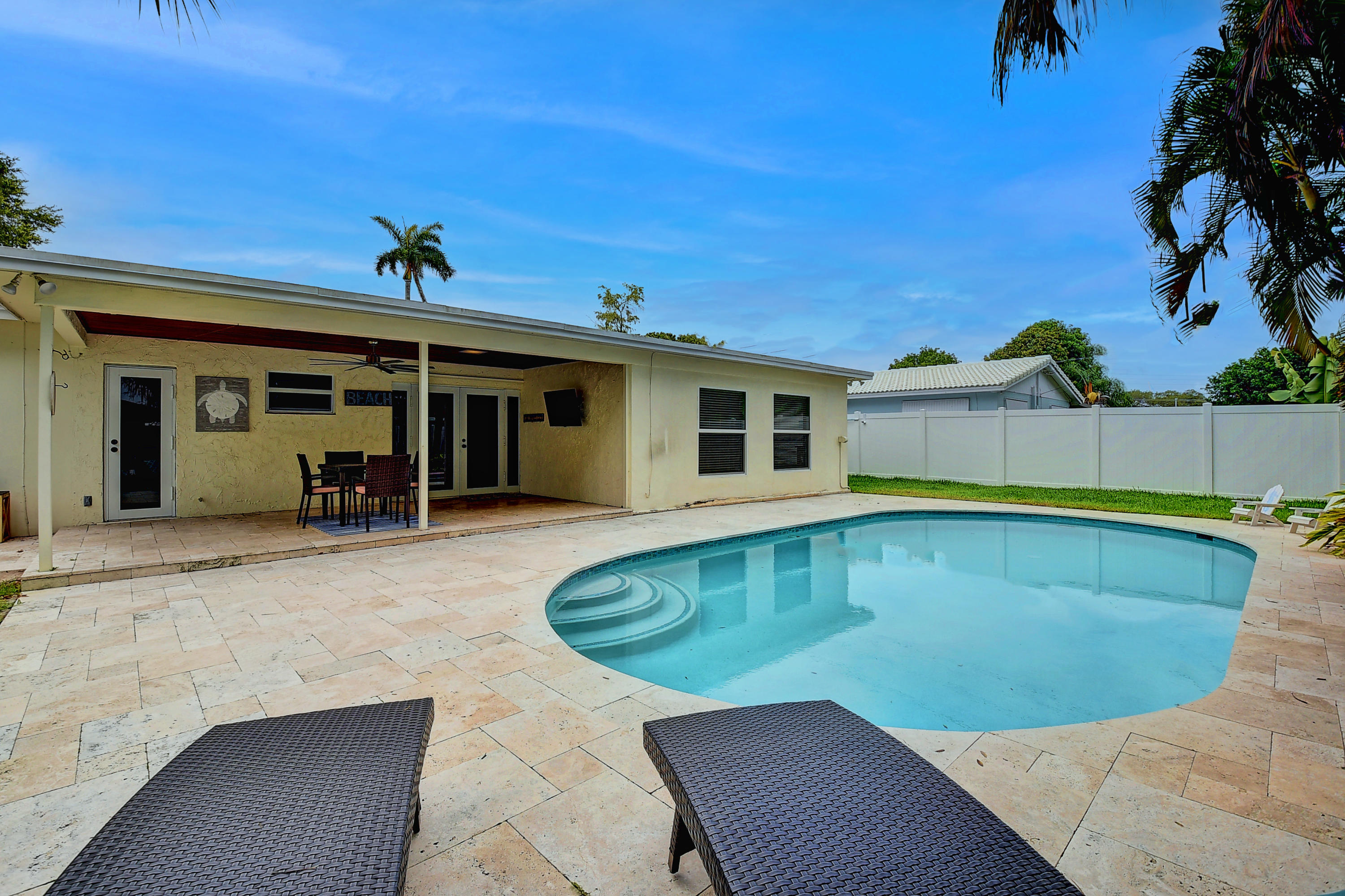 1167 Southwest 3rd Street Boca Raton, FL 33486 - Photo 22 of 28 COVERED PATIO