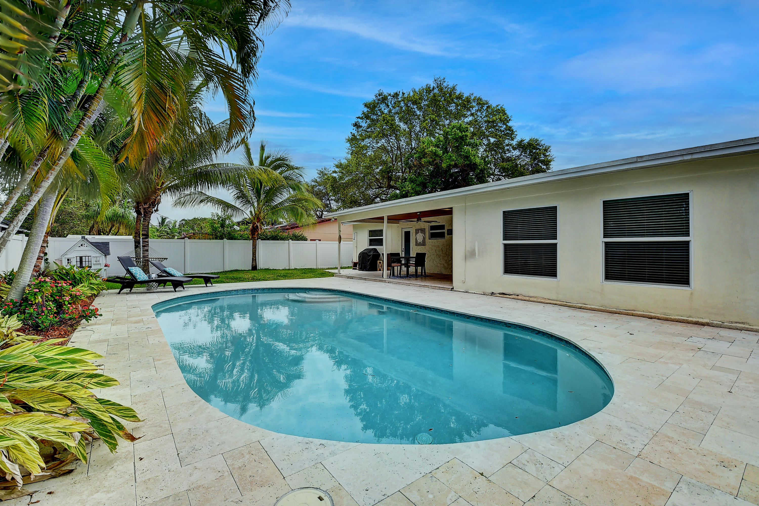 1167 Southwest 3rd Street Boca Raton, FL 33486 - Photo 25 of 28 POOL
