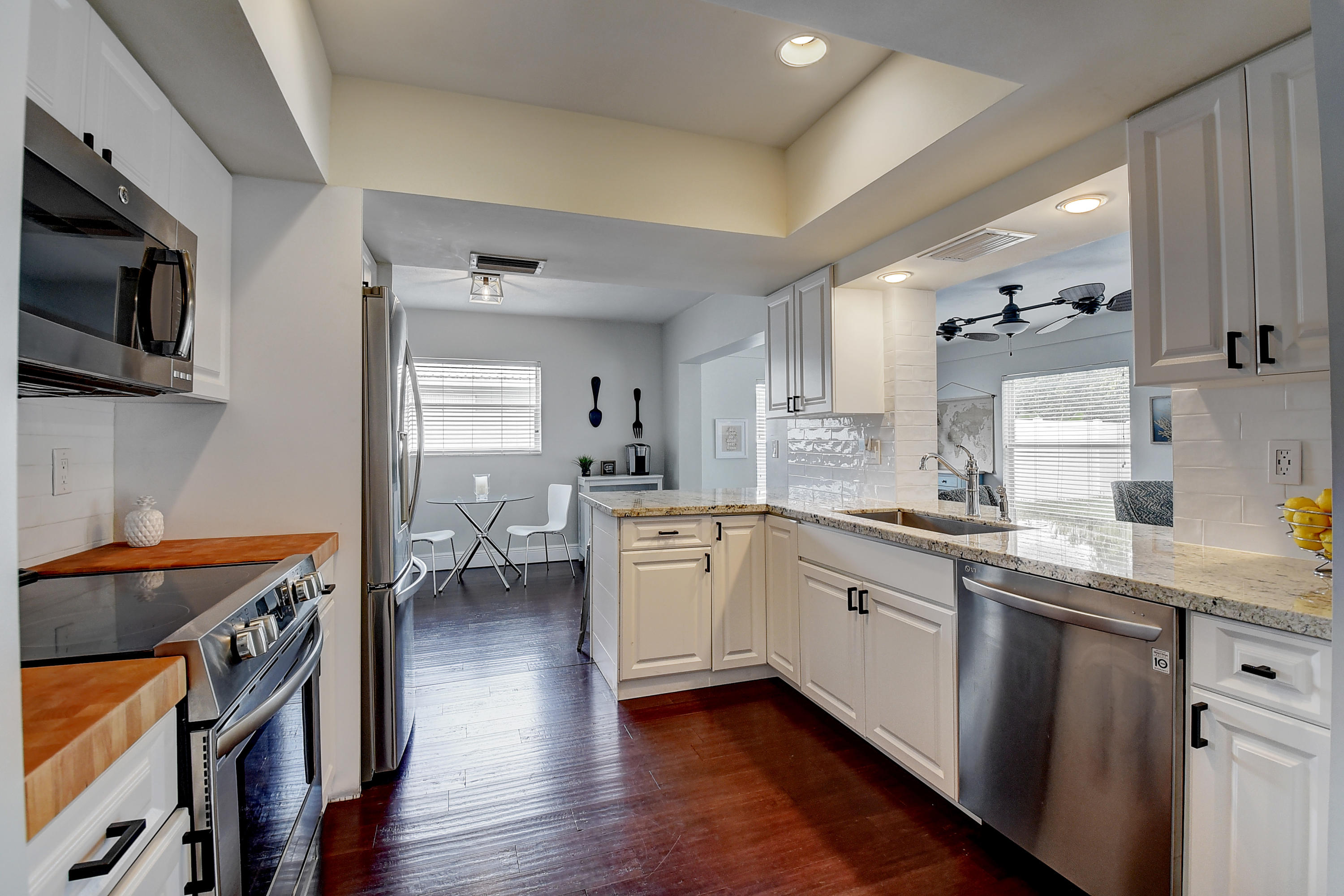 1167 Southwest 3rd Street Boca Raton, FL 33486 - Photo 10 of 28 KITCHEN