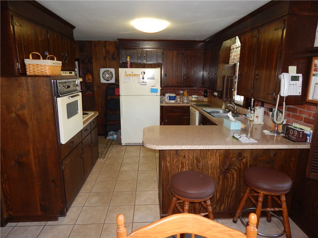 184 Nimitz Road Woonsocket, RI 02895 - Photo 13 of 27