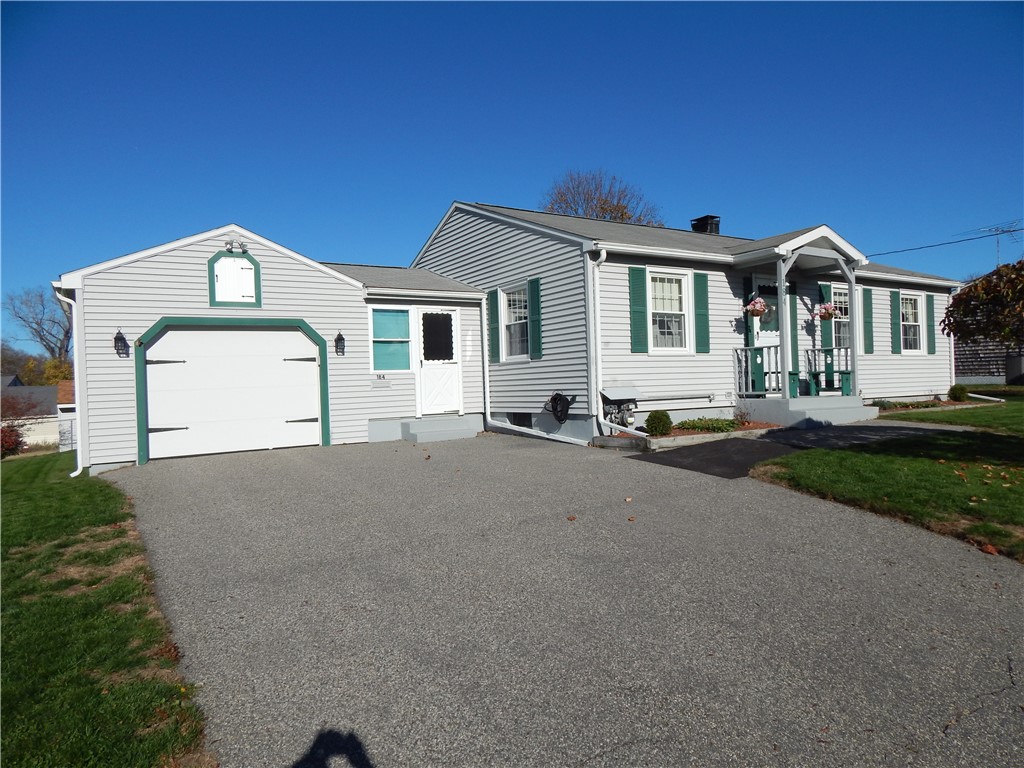 184 Nimitz Road Woonsocket, RI 02895 - Photo 3 of 27