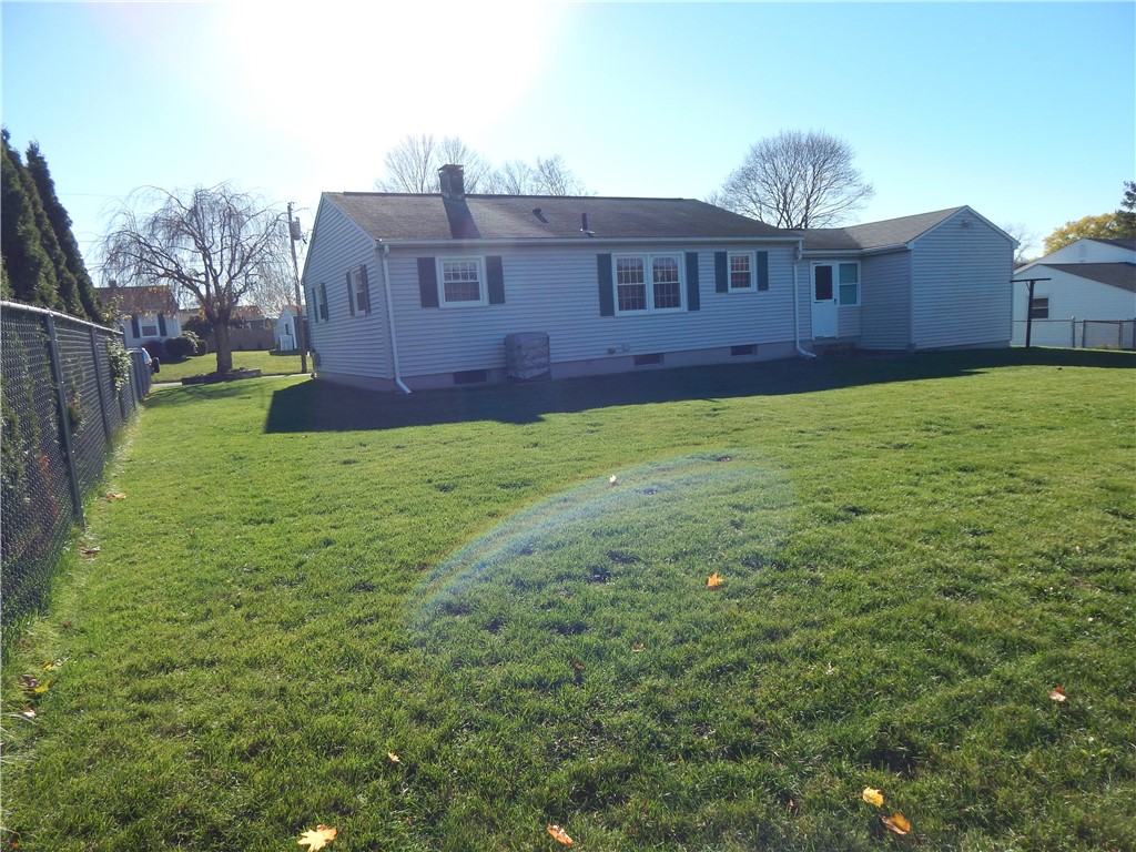 184 Nimitz Road Woonsocket, RI 02895 - Photo 5 of 27
