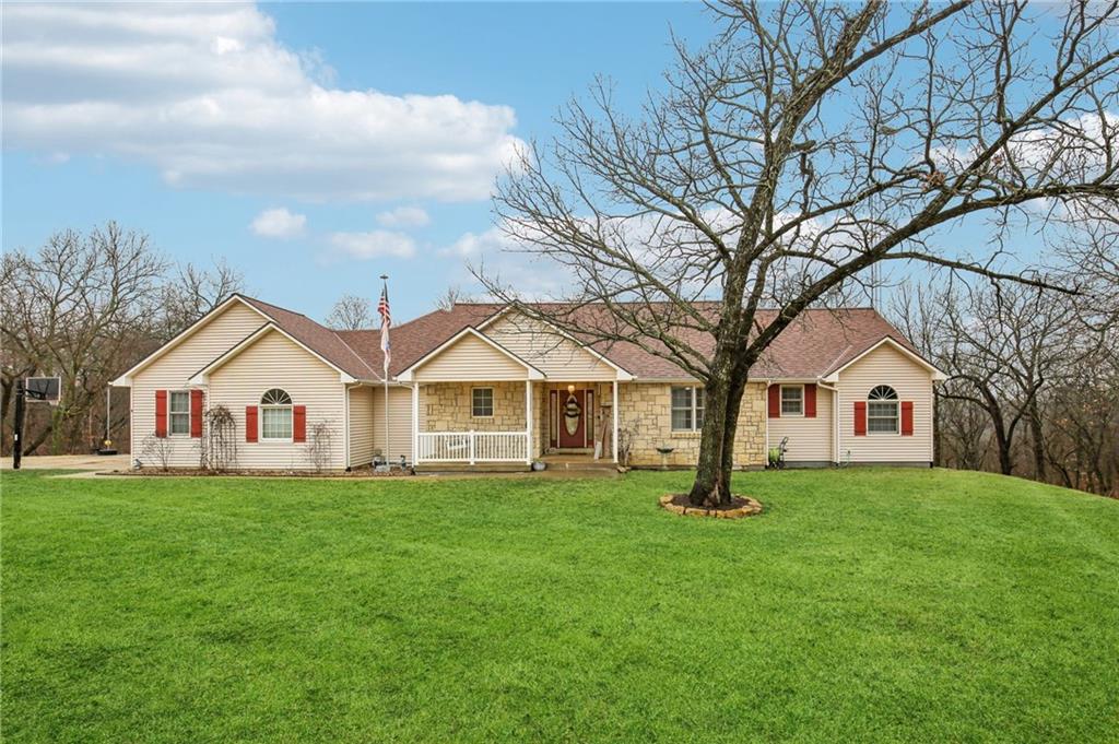 4547 Wallace Road McLouth, KS 66054 - Photo 1 of 42