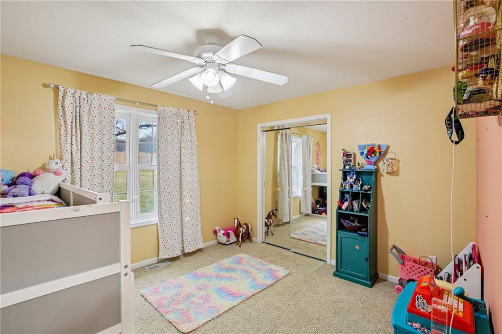 4547 Wallace Road McLouth, KS 66054 - Photo 20 of 42