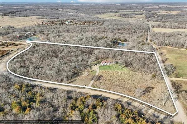 $559,950 | 4547 Wallace Road, McLouth, KS 66054