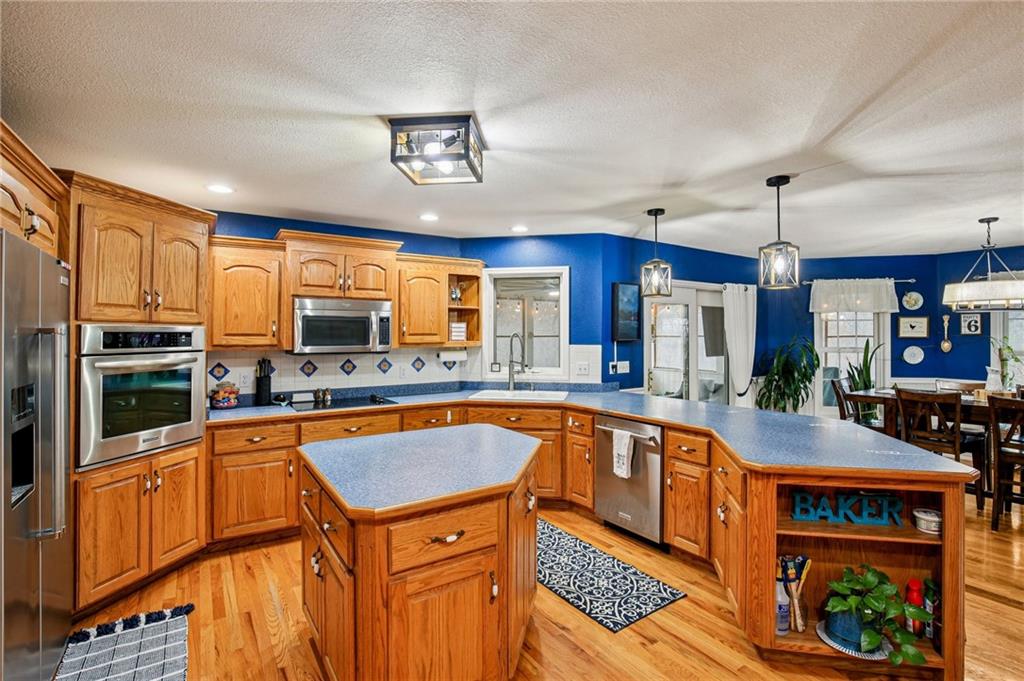 4547 Wallace Road McLouth, KS 66054 - Photo 9 of 42