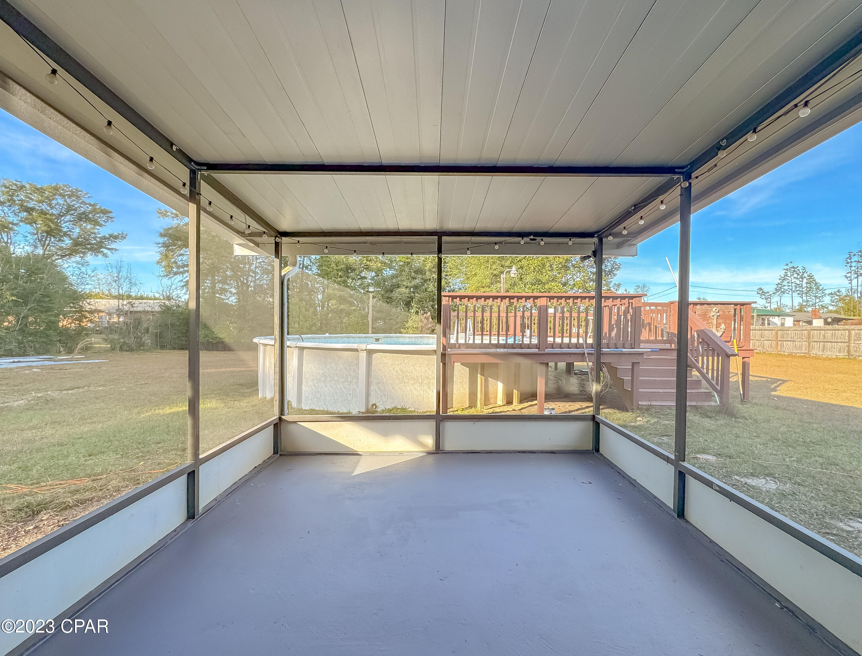 2432 Franklin Loop Marianna, FL 32446 - Photo 15 of 51