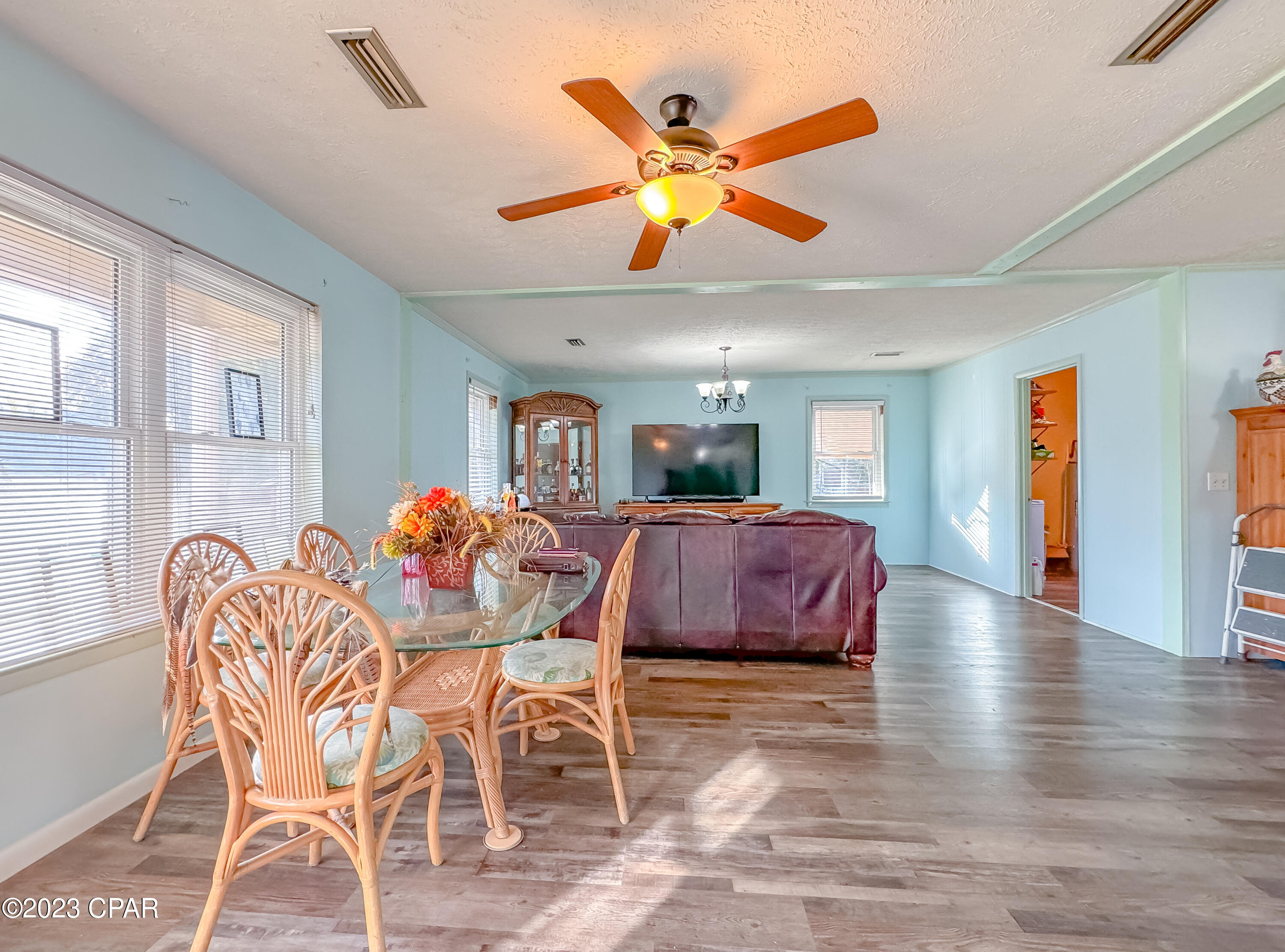 2432 Franklin Loop Marianna, FL 32446 - Photo 8 of 51