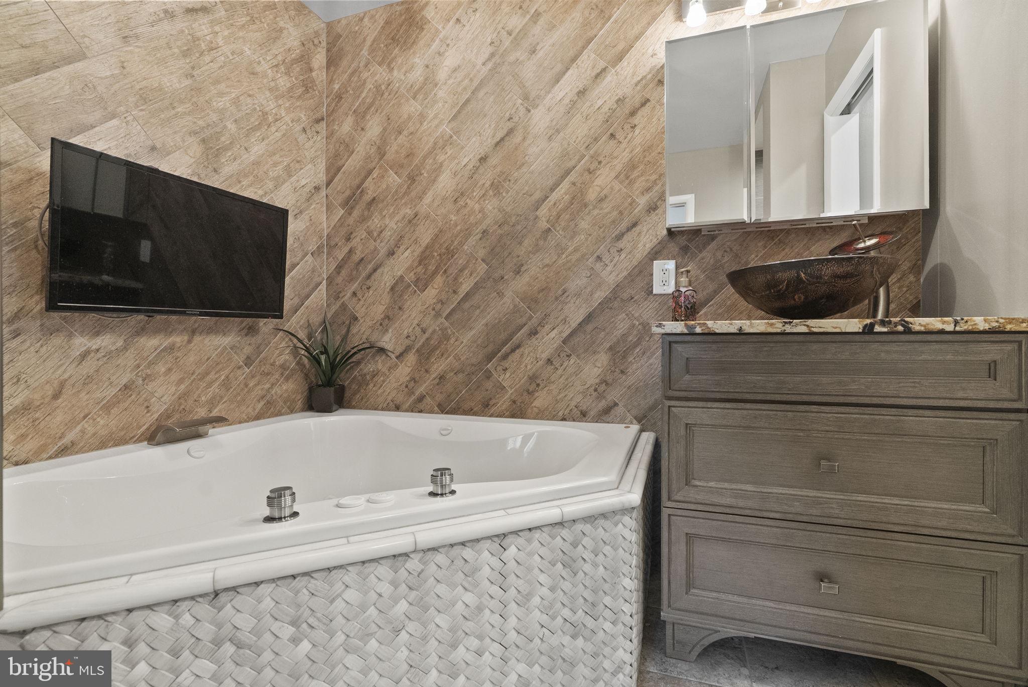 2509 Riverton Road Cinnaminson, NJ 08077 - Photo 31 of 68 Gallery Image 31