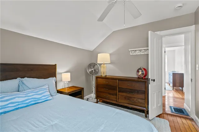 $3,250 | 11 Ann Street, Newport, RI 02840