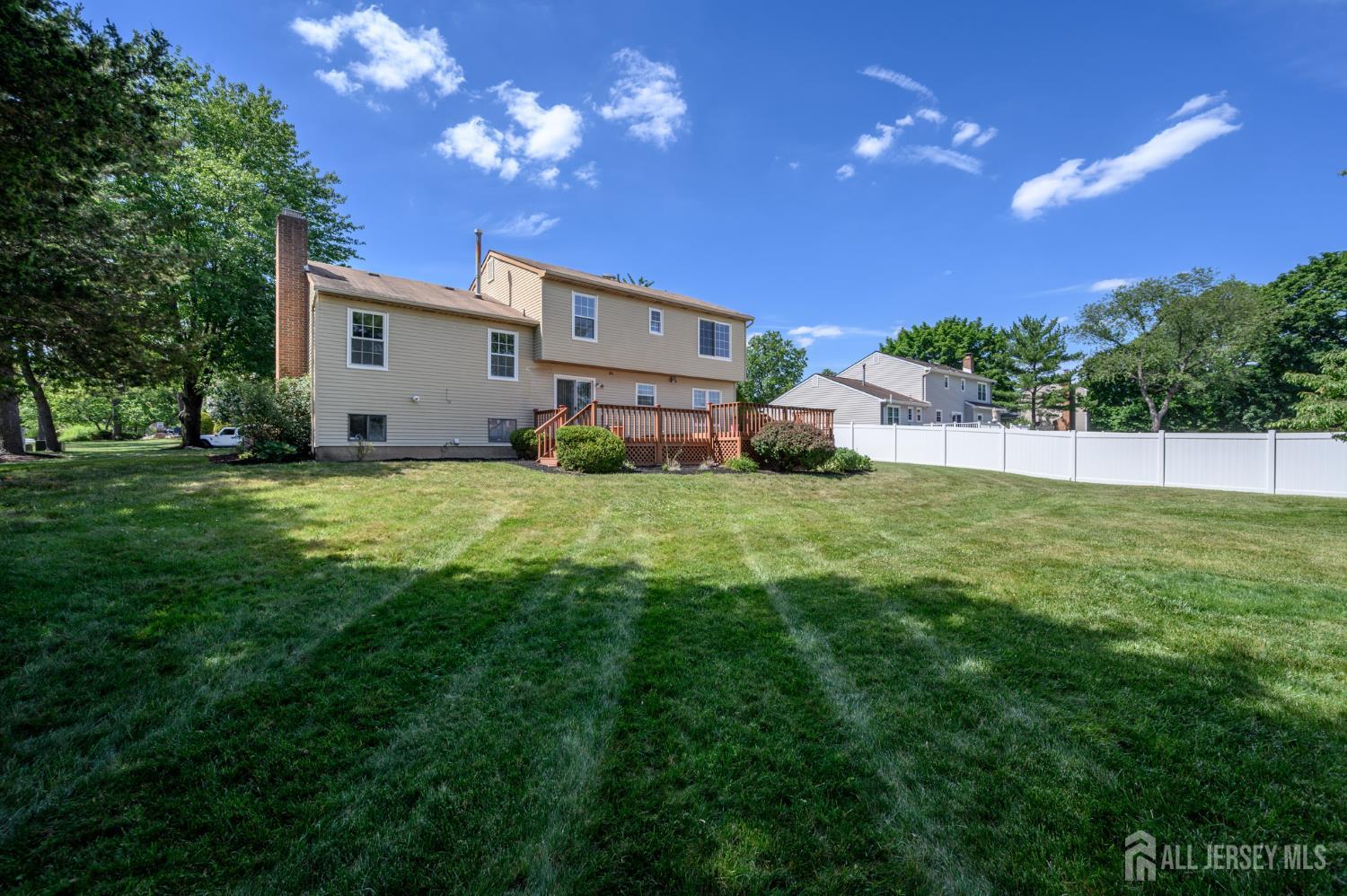 133 Hickory Road Somerset, NJ 08873 - Photo 36 of 45