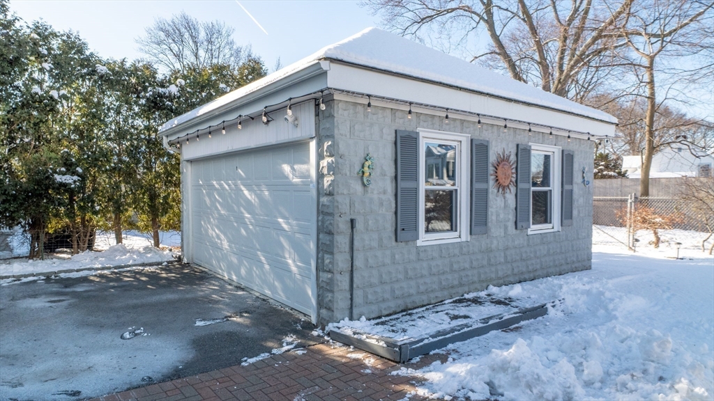 16-18 Pondview Road Arlington, MA 02474 - Photo 32 of 41 Gallery Image 32