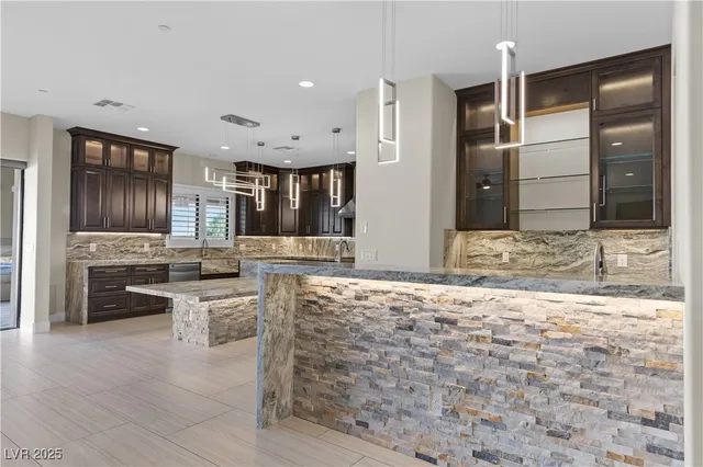 $3,700,000 | 9865 Bright Angel Way, Las Vegas, NV 89149