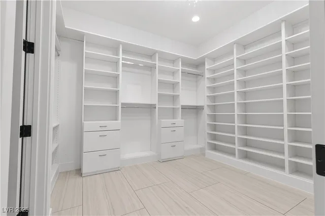 $3,700,000 | 9865 Bright Angel Way, Las Vegas, NV 89149