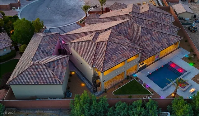 $3,700,000 | 9865 Bright Angel Way, Las Vegas, NV 89149