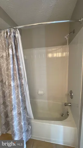 a room with a walk in closet