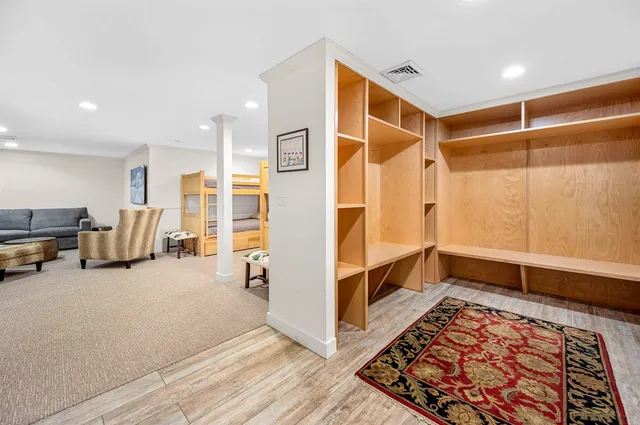 $1,695,000 | 638 A Topnotch Drive, Stowe, VT 05672