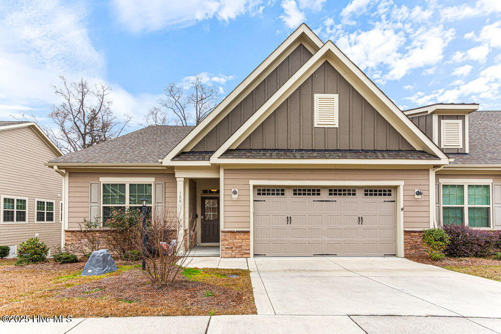 125 Winged Foot Road Pinehurst, NC 28374 - Photo 2 of 34 35-web-or-mls-125 Winged Foot Rd-JFP-2