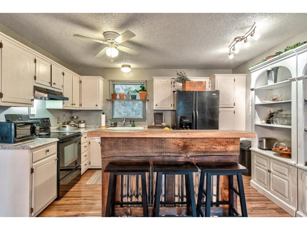 104 Winding Way Road Bristol, VA 24201 - Photo 8 of 26 Photo 8