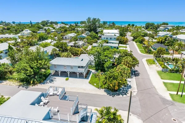 $3,150,000 | 419 Alamanda Road, Anna Maria, FL 34216