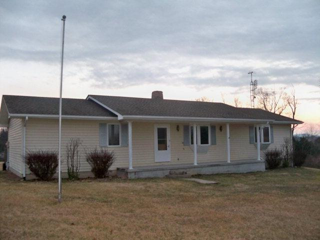 2502 Guynn Road Paint Lick, KY 40461 - Photo 1 of 26 Photo 1