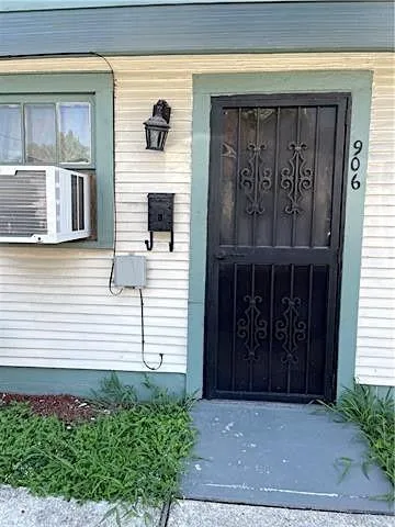 $1,100 | 906 North White Street, New Orleans, LA 70119