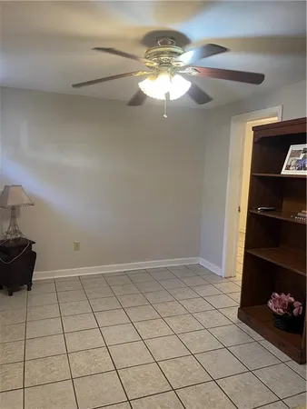 $1,000 | 906 North White Street, New Orleans, LA 70119