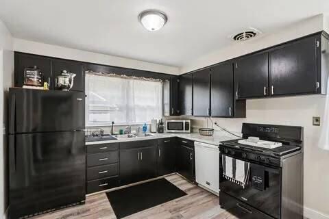 1643 Moore Street Beloit, WI 53511 - Photo 5 of 14 WhatsApp Image 2026-07-14 at 3.18.49 AM