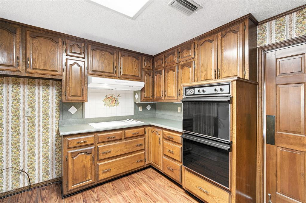 2000 Crisp Road Ennis, TX 75119 - Photo 12 of 40 Gallery Image 12