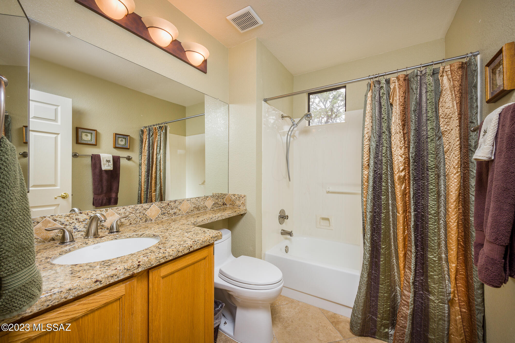 1329 East Crown Ridge Drive Tucson, AZ 85755 - Photo 13 of 38