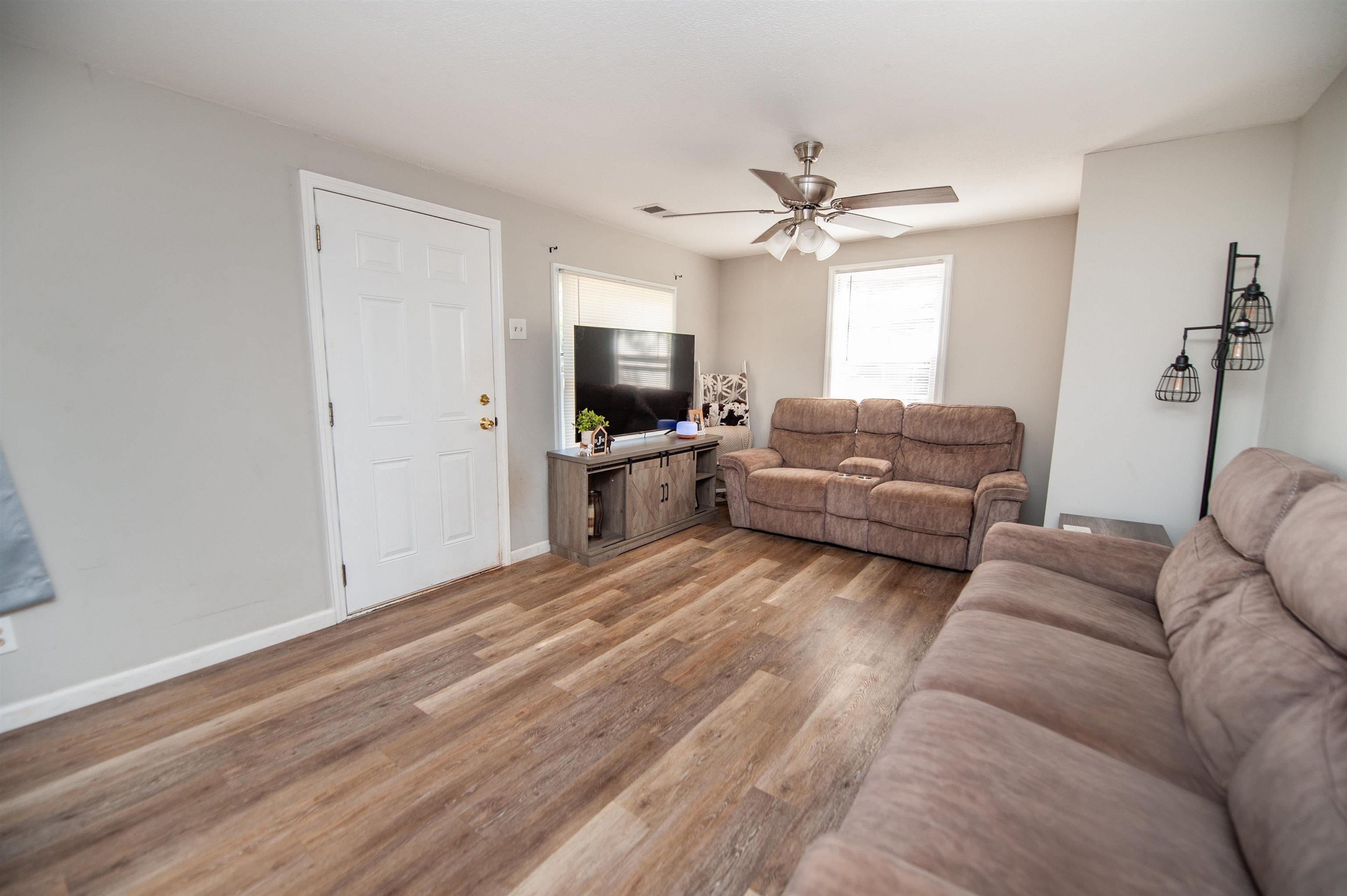 1188 Old Pacolet Road Spartanburg, SC 29307 - Photo 4 of 31
