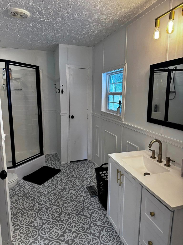 2077 Wardell Road Cedar Bluff, VA 24609 - Photo 25 of 31 Gallery Image 25