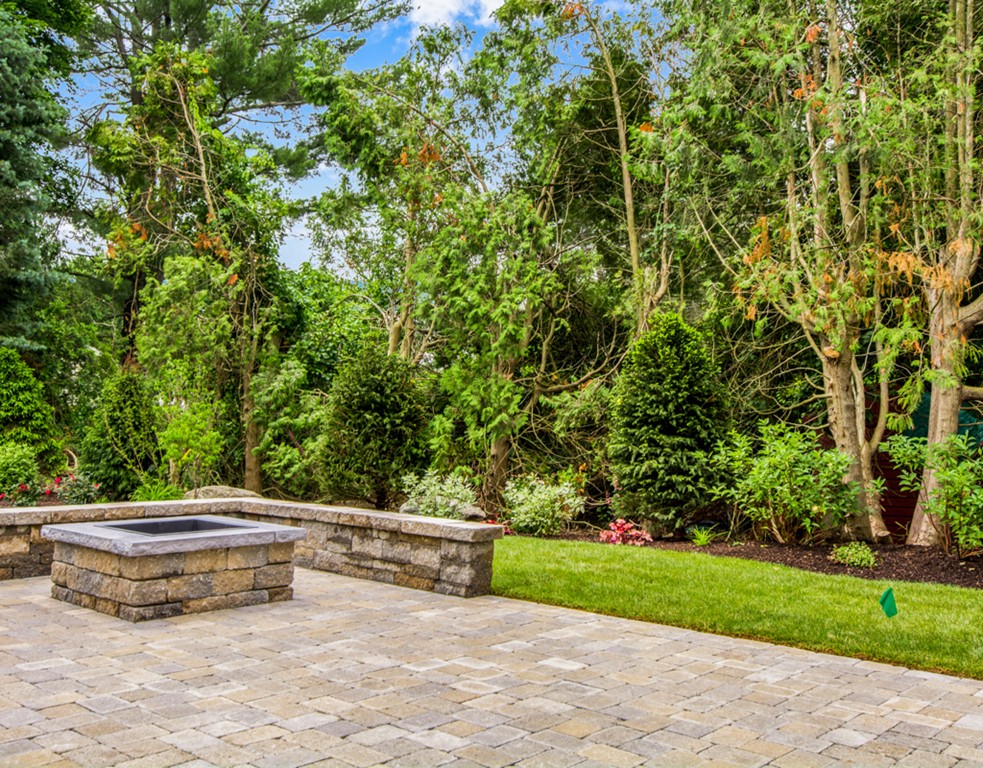 37 Brooksbie Road Bedford, MA 01730 - Photo 29 of 30 Gallery Image 29