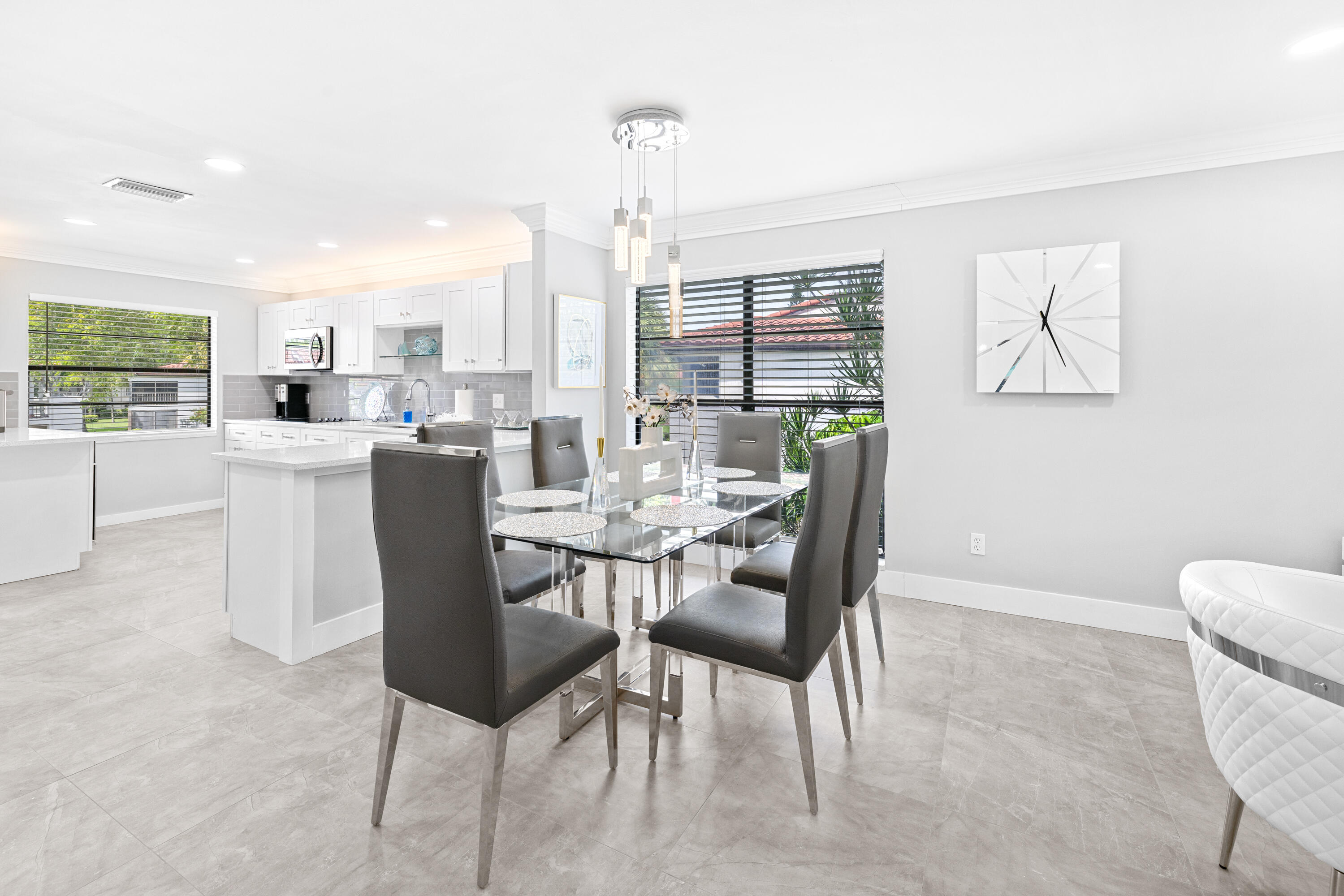 9187 Norte Lago, Unit 5B Boca Raton, FL 33428 - Photo 5 of 41 DP-0525