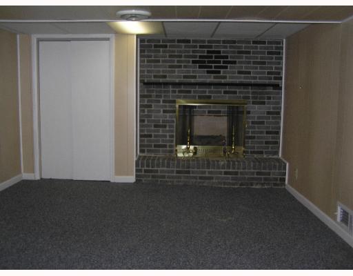 3512 Bevan Road North Versailles, PA 15137 - Photo 8 of 8 Den/Family/Great Room.