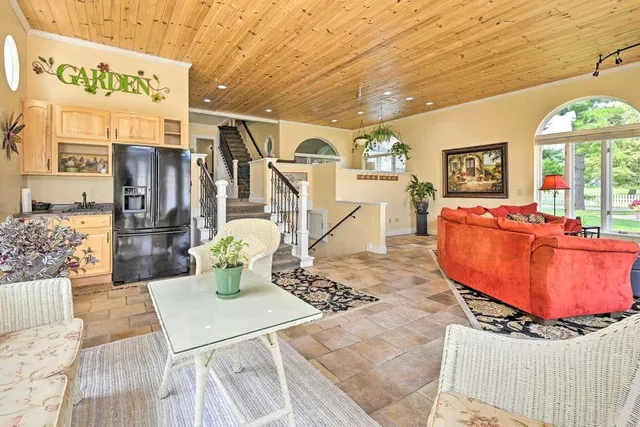 $1,200,000 | 106 Bowman Road, Wisconsin Dells, WI 53965