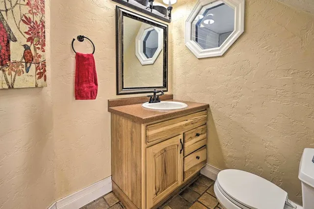 $1,200,000 | 106 Bowman Road, Wisconsin Dells, WI 53965