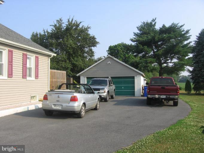 5315 Doubs Road Adamstown, MD 21710 - Photo 6 of 11 Garage 1