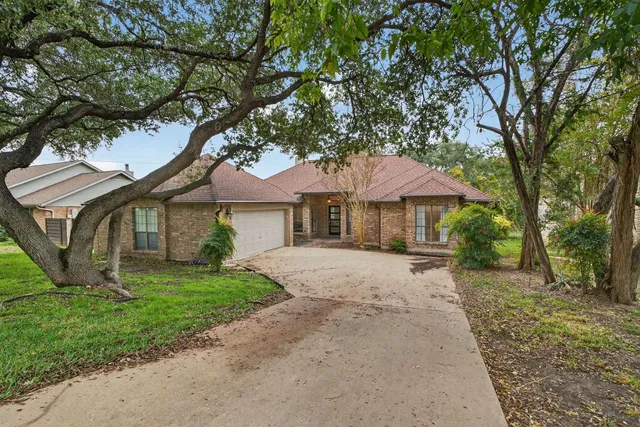 $2,800 | 128 Long Wood Avenue, Lakeway, TX 78734