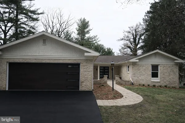 $584,900 | 765 Witmer Road, York, PA 17402