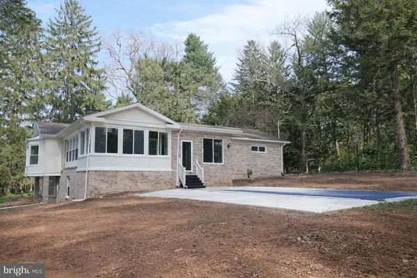 $569,900 | 765 Witmer Road, York, PA 17402