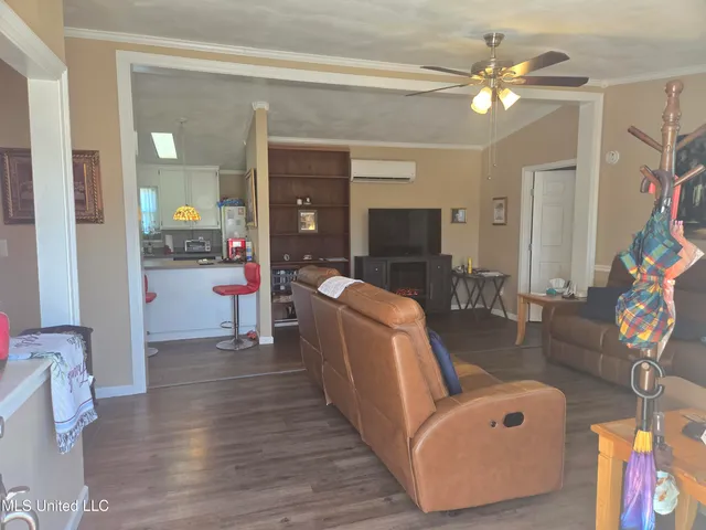 $122,500 | 10 Shady Crk Drive, McHenry, MS 39561