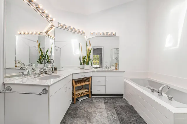 $459,000 | 1875 Wedgefield Court Southeast, Unit 37, Caledonia, MI 49316